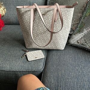 Dkny Beige and Pink Signature Tote